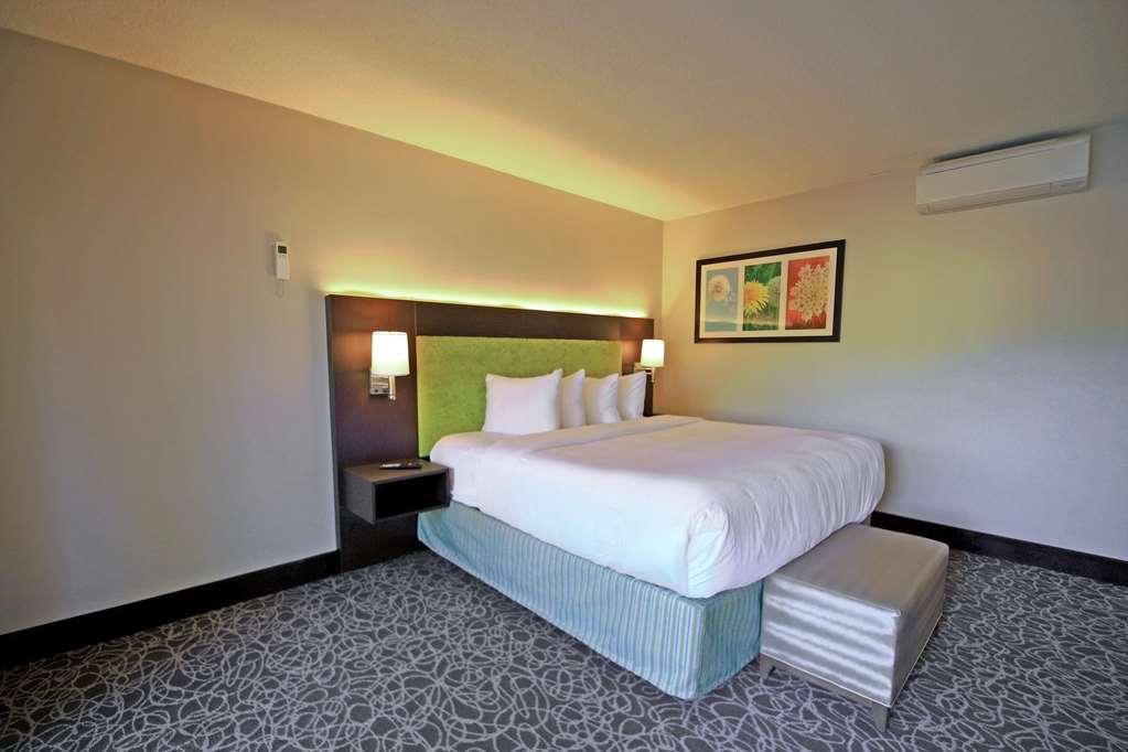El Sendero Inn, Ascend Hotel Collection سانتا فيه الغرفة الصورة