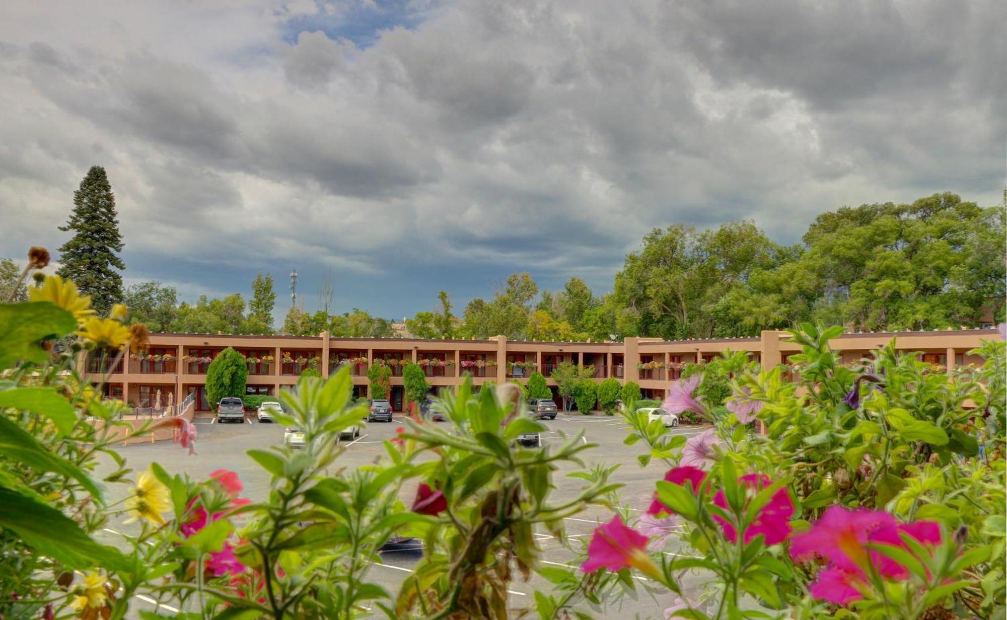El Sendero Inn, Ascend Hotel Collection سانتا فيه المظهر الخارجي الصورة
