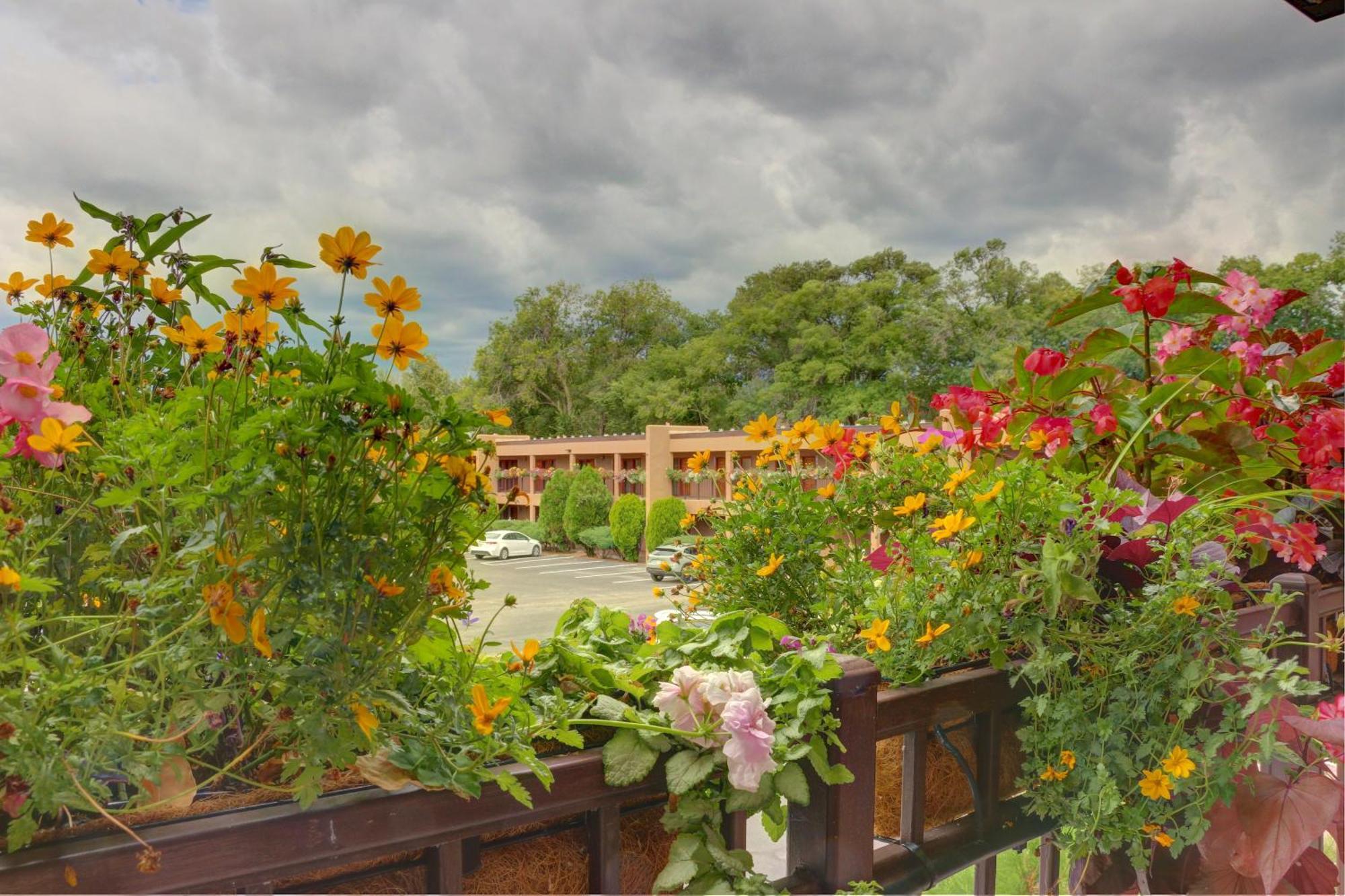 El Sendero Inn, Ascend Hotel Collection سانتا فيه المظهر الخارجي الصورة